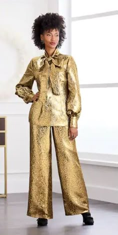 Mod Wide-Leg Pant Shine on in this timeless jacquard pant! Classic wide-leg pant has side-back elastic waist and back zip. 30" inseam. Nonstretch. Polyester/metallic/cotton; polyester lining; machine wash. Imported.Make a statement with this stunning gold metallic 2-piece pant suit from Ashro. Perfect for any formal occasion, this suit features a top and pants set with a beautiful metal-themed design. The size 16 top and 16W pants are tailored for a regular fit, making it ideal for women of all All Gold Outfit, Pant Suit Set, Gold Suit, Christmas Attire, Metallic Gold Color, Christmas Outfits Women, Gold Outfit, Old Hollywood Glam, Christmas Clothing