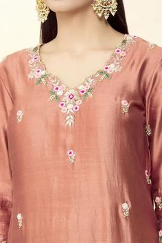 Shop for Surbhi shah Brown Pure Spun Silk Floral Hand Embroidered Kurta Set for Women Online at Aza Fashions V Neck Kurta, Kurta Set For Women, Types Of Work, Embroidered Dupatta, Luxury Sale, Embroidery Floral, Embroidery Designs Fashion, Embroidered Neckline, Kurta Set