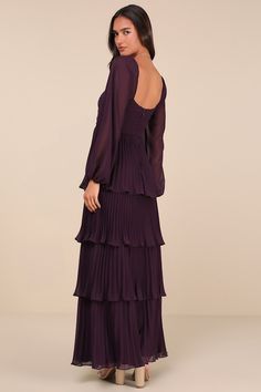 Let everyone be impressed by your stunning style in the Lulus Impactful Elegance Purple Tiered Balloon Sleeve Maxi Dress! Airy, lightweight woven fabric shapes this gorgeous dress that has long balloon sleeves with elastic at the cuffs and shoulders. Sweetheart neckline tops a pleated bodice with a ruched detail at the front and a fitted waist. Accordion-pleated skirt falls in graceful tiers to a maxi hem. Hidden zipper/clasp at back. Fit: This garment fits true to size. Length: Floor length. Si Pleated Skirt Fall, Sweetheart Neckline Top, Purple Maxi Dress, Purple Maxi, Bridesmaid Inspiration, Casual Formal Dresses, Black Tie Wedding Guests, Dress With Pleats, Purple Bridesmaid Dresses