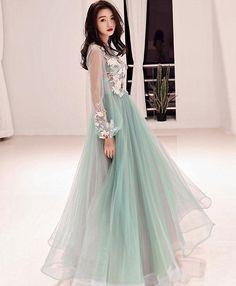 Prom Dress With Flowers, Tiana Costume, Prom Dress Green, Flower Party Dress, Green Evening Dress, Dress With Flowers, Floral Prom Dresses, Green Tulle, A Line Evening Dress