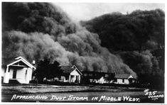 "Rain follows the plow" huh? Something follows the plow at any rate. Great Plains Dust Bowl, Black Sunday, April 14, 1935. Kino Box, Food Shortage, Oklahoma History, Black Duster, Grapes Of Wrath, Dust Bowl, Dust Storm, Historia Universal, Interesting History