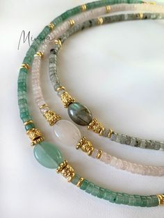 ANTIGONE / Choker Necklace in Aventurine, Labradorite, Rose Quartz Gift Jewelry Heishi Fine Stones Lithotherapy - Etsy Luxury Artisan Beaded Necklaces With Natural Stones, Beaded Jewelry Necklaces, Jewelry Lookbook, Gift Jewelry, Bead Jewellery, Beaded Necklaces, Jewelry Projects, Diy Necklace, Bracelet Designs