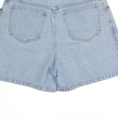 Item is in good used condition. > Size: S > Waist Size: 30" > Inside Leg: 4" > Rise: 13" > Hem: 13" Straight Leg Jean Shorts With Belt Loops For Streetwear, High Rise Jean Shorts With Belt Loops For Streetwear, Denim Jean Shorts With Belt Loops For Streetwear, High-rise Jean Shorts With Pockets For Streetwear, High Rise Jean Shorts For Streetwear With Pockets, 90s High Rise Denim Jean Shorts, Light Wash Straight Leg Jean Shorts For Streetwear, 90s Style Relaxed Fit Jean Shorts With Pockets, 90s Style Cutoff Bottoms For Streetwear