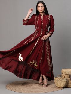 Maroon Georgette Anarkali suit and pants set with golden cutwork. The intricate details and luxurious materials make this ensemble a truly special piece to add to your wardrobe. Every detail has been thoughtfully crafted to elevate your style to the next level. Elegant Cutdana Sharara In Maxi Length, Anarkali Style Festive Floor-length Palazzo Set, Festive Anarkali Floor-length Palazzo Set, Elegant Maxi Length Sharara With Cutdana, Elegant Cutdana Salwar Kameez Maxi Length, Elegant Maxi Length Salwar Kameez With Cutdana, Navratri Floor-length Palazzo Set With Dabka Work, Anarkali Kurta With Dabka For Navratri, Designer Floor-length Palazzo Set For Navratri