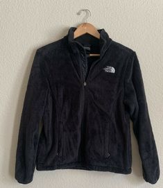 The North Face Osito Sweater Womens Small Black Fuzzy Full Zip Pockets. North Face Sweater, Stylish Sweater, Face Logo, Stylish Sweaters, Cold Season, Fall And Winter, The North Face Logo, Nike Jacket, Outdoor Activities