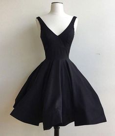 Short Black Prom Dresses, Black Graduation Dress, Black Party Dresses Short, Black Homecoming Dresses, Black Prom Dress Short, Jacques Fath, Dresses Graduation, Cute V, Club Fashion