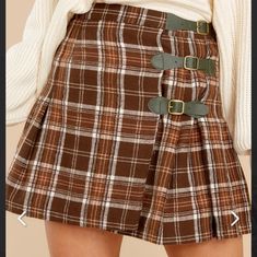 Flirty Winks Brown Plaid Skirt Size M (New) Casual Fall Skirt With Belt Loops, Fall Mini Skirt Bottoms With Belt Loops, Fall Mini Skort With Belt Loops, Fall Denim Skirt With Belt Loops, Preppy Pleated Skirt Bottoms For Fall, Preppy Mini Length Bottoms For Fall, Fall High Waist Skirt With Belt Loops, High Waist Skirt With Belt Loops For Fall, Plaid Skirted Skort For Fall