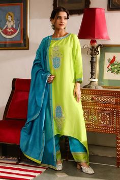 Vibrant green asymmetric kurta with zari and resham embroidered placed floral motifs. Comes with matching salwar and dupatta. - Aza Fashions Kurta Set With Dupatta, Asymmetric Kurta, Kurta And Palazzo, Salwar Pants, Palazzo Set, Hand Embroidery Design Patterns, Sustainable Fashion Brands, Kurta Set, Green Silk