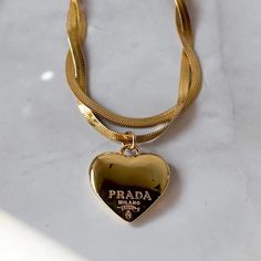 The Golden Heart Necklace - Ahava J Gucci Heart Necklace, Gold Necklaces Aesthetic, Golden Heart Necklace, Necklaces Aesthetic, Icon Necklace, Vintage Gold Necklace, Prada Jewelry, Golden Necklace, Jewelry Design Inspiration