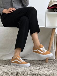 Vans Old Skool Tapered VR3 Tonal Check Honey VN0005UHBLS - APLAZE Old Skool Vans Outfit Summer, Old School Vans Outfit For Women, Outfit With Vans Shoes Women, Checked Vans Outfit, Tan Vans Outfit, Brown Vans Outfit, Yellow Vans Outfit, Old Skool Vans Outfit, Mustard Vans