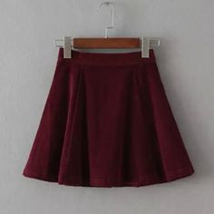 Trendy A-line Mini Skirt With Lining, Trendy Flared Mini Skirt, Trendy Skort With Flared Skirt, Trendy Flared Skort, Trendy Solid Color Flared Skort, Casual Flared Mini Skirt, Casual Solid Color Flared Mini Skirt, Casual Flared Mini Skirt In Solid Color, Mini Skirt With Buttons