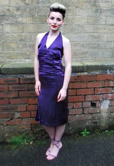 1980s Vintage Purple Shimmer Cocktail Dress Size 8/10, Vintage Dress Be ready to party in this purple shimmering cocktail dress from the 1980s. Halterneck style with intricate front rouching and straight shape with front split. Non stretch and fully lined with back zip fastening. Just add heels and you're good to go.  Colour - Purple Material - Polyester Brand - N/A Condition - Very good vintage condition Measurements: Bust - 86cm / 34"   Waist - 71cm / 28" Hips - 86cm / 34"  Length - 91cm / 36" Vintage Party Dresses, Robes Vintage, Cocktail Dress Vintage, 80s Outfit, 1980s Dresses, 80s Dress, Vintage Purple, Dress Evening, Model Pictures