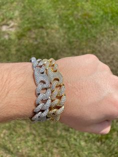 FAST SHIPPING!*TRUSTED SELLER**2300+ TRANSACTIONS* -Will be shipped through USPS with First Class Mail that includes tracking so you'll get it quick! -Don't confuse this with those cheap low quality cuban links that have glued in stones. -Premium 14k white gold OR 14k yellow gold plated diamond figaro cuban link Bracelet! -Plating is PVD which is the highest quality. -Stones are high quality VVS simulated lab diamonds(CZ)! Hand prong set and not glued in like the cheap ones! -Very nice box clasp Cuban Link Bracelet, Miami Cuban Link, Miami Cuban, Box Clasp, Tennis Bracelet Diamond, Cuban Link, Low Quality, Lab Diamonds, Chain Link Bracelet