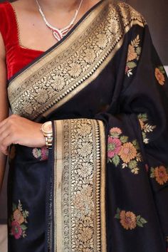 Item ...Munga Silk Saree Fabric...Munga silk Work ..Weaving work Length...Saree 5.5 MTR Bp...1 MTR Care...Dry wash Sarees Simple, Moonga Silk Sarees, Munga Silk Saree, Saree Colours, Haldi Wear, Elegant Sarees, Party Wear Sarees Online, Bengali Bridal Makeup, Bandhani Dress