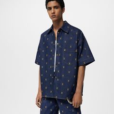 LOUIS VUITTON® - Embroidered Signature Short-sleeved Denim Shirt - Indigo Effortless Workwear, Short Sleeve Denim Shirt, Louis Vuitton Official Website, Deep Indigo, Leather Denim, Gold Thread, Raw Denim, 2024 Fashion, Knitwear Tops