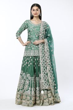 Dark green lehenga with all-over floral zardozi embroidery and kiran fringed hem. Comes with coordinating embroidered short kurta and matching dupatta. - Aza Fashions Kurta And Lehenga, Dark Green Lehenga, Lehenga Kurta, Abhinav Mishra, Kurta Lehenga, Lehenga Pattern, Zardozi Embroidery, Short Kurta, Green Lehenga