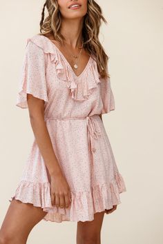 Casual Pink Boho Dress With V-neck, Feminine Pink V-neck Mini Dress, Pink Feminine V-neck Mini Dress, Beach Season Floral V-neck Mini Dress, Pink Bohemian V-neck Mini Dress, Pink Floral Print Dress, Strappy Block Heels, Mini Skirt Dress, Angel Sleeves