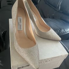 Jimmy Choo’s Romy 85 Platinum Pump. Weard Once Looks Like New. 100% Authentic Comes With Box. Original Price $700. Wedding Pumps, Jimmy Choo Shoes, Jimmy Choo, Shoes Women Heels, Platinum, Shoes Heels, Like New, Pumps, Women Shoes