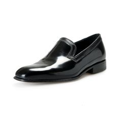 Salvatore Ferragamo Men's Black Polished Leather Loafers Shoes Us 6.5 It 39.5 Product Details Retail Value: $625.00 This Is Authentic Salvatore Ferragamo Men's Black Polished Leather Loafers Shoes Sku: Shoes-5835 Country/Region Of Manufacture: Italy Material: Polished Leather Driver Shoes, Black Suede Loafers, Salvatore Ferragamo Men, Ferragamo Men, Brown Leather Loafers, Leather Loafer Shoes, Brown Loafers, Driving Loafers, Salvatore Ferragamo Shoes