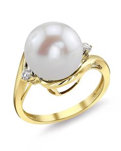 Freshwater Pearl & Diamond Sia Ring This website was full of great pearl rings Pearl Ring With Diamond Accents, Formal Pearl Ring With Diamond Accents, Leather Pearl Jewelry, Cool Wedding Ideas, Single Pearl Necklace, Pearl Engagement Ring, Mother Of Pearl Jewelry, Freshwater Pearl Ring, Pearl Rings