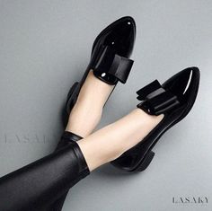 Lasaky - Elegant Low-Heeled Pumps with Bow Embellishments Leather Boat Shoes, Women's Slip On Shoes, Patent Shoes, Leather Flat Shoes, Bow Shoes, Black Loafers, Women Oxford Shoes, Pointed Toe Shoes, Dress Shoes Womens