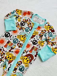 Provide your baby or toddler with the ultimate comfort with the softest sleeper pajamas and daywear they'll ever own! Crafted from buttery soft bamboo, our sleepers and daywear are designed to be gentle on your little one's sensitive skin and stretchy enough to accommodate growth for extended wear. Parents will love the convenience of our double zippers, making diaper changes a breeze. BambooBabies sleepers also include fold-over mittens to protect against sharp fingernails and fold-over foot cu Sleeper Pajamas, Baby Bamboo, Baby Sleepers, Bamboo Pajamas, Baby Pajamas, Boho Baby, Gender Neutral Baby, Baby Bodysuit, Sensitive Skin