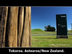 there is a sign that says tokoroa aoteaka / new zealand