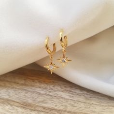 New York Airport Outfit, Spike Ring, Star Dangle Earrings, Gold Star Earrings, Celestial Earrings, Earrings Star, Spoon Jewelry, Tiny Star, Trendy Ring