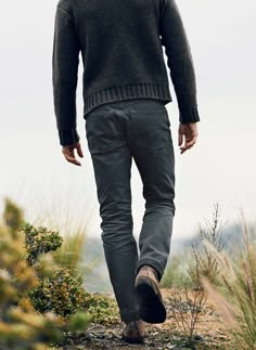 barton slim charcoal rigid jp – imogene + willie Dark Wash Cotton Jeans For Fall, Classic Washed Black Cotton Jeans, Urban Style Selvedge Cotton Jeans, Classic Washed Black Cotton Bottoms, Dark Wash Cotton Jeans For Casual Gatherings, Cotton Jeans With Five Pockets For Casual Gatherings, Fitted Cotton Jeans For Winter, Rugged Relaxed Fit Cotton Bottoms, Fitted Washed Black Cotton Jeans