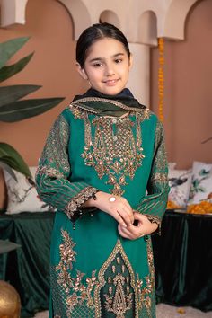 RANGREZA Top Pakistani Designer Girl Wear | RR-3651-06 Wedding Branding, Embroidered Chiffon, Organza Dupatta, Pakistani Designers, Chiffon Shirt, Pakistani Fashion, Formal Wedding, Wedding Attire, Women Girl