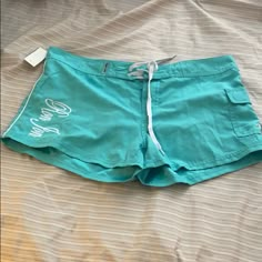 Women’s Ron Jon Swim Board Shorts. Nwt Women Board Shorts, Green Cotton Bottoms For Poolside, Swimming Shorts For Women, H20 Outfits, Cute Swim Shorts, 2000s Closet, Womens Board Shorts, Womens Swim Shorts, Emma Gilbert