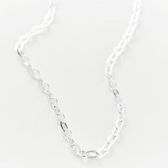 White Link Necklace With Silver Chain, Elegant Silver Charm Necklace With Rolo Chain, Silver Cable Chain Link Necklace, Everyday White Cable Chain Necklace, Simple Silver Delicate Chain Necklace, Simple Silver Chain Necklace Gift, Simple Silver Chain Necklace As Gift, Minimalist Silver Chain Necklace For Everyday, Minimalist Silver Oval Link Necklace