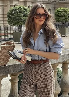 Work Outfits Women Office Professional, Elegantes Outfit Damen, Work Outfits Women Office, Chique Outfit, Lawyer Fashion, Chique Outfits, Old Money Outfits, בר מצווה