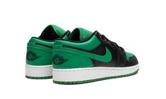 Air Jordan 1 Low GS 553560 065 Green Jordans, Green Wing, Retro Basketball, Lucky Green, Team Uniforms, Stadium Goods, Swoosh Logo, Kids Jordans, Air Jordan 1 Low