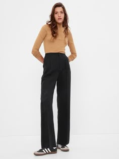 SoftSuit Trousers Trouser Outfit, Black Wide Leg Pants, Soft Pants, Suit Trousers, Pleated Trousers, Gap Pants, Black Trousers, Pleated Pants, Trouser Suits