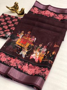 Soft linen cotton saree with a large Zari border, featuring a Pichai digital print concept and elegant Kalamkari print. The saree also includes a contrasting big pallu with attached tassels for added elegance. Saree Cut: 5.50 mt Saree Blouse: 0.80 mt || Easy Hand Wash ||  || 100% Quality assurance Item || Saree Hairstyles, Sari Design, Full Sleeve Blouse, Dress Materials Cotton, Saree Designs Party Wear, Kalamkari Saree, Satin Saree, Black Saree, Indian Outfit