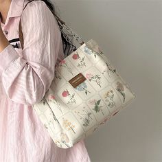 Brand Name: IMYOKHandbags Type: Shoulder BagsTypes of bags: Shoulder & HandbagsMain Material: PolyesterLining Material: PolyesterShape: Casual TotePlace Of Origin: GUANG DONG ProvincePlace Of Origin: GUANG DONG ProvinceOrigin: Mainland ChinaCN: GuangdongHardness: SoftPattern Type: FloralInterior: No PocketOccasion: VersatileClosure Type: HaspGender: WOMENStyle: FashionModel Number: u42703Number of Handles/Straps: Two Beige Flower-shaped Shopping Bag, Trendy Flower-shaped Shoulder Bag For Shopping, Casual Floral Print Flower Shoulder Bag, Spring Flower-shaped Large Capacity Bags, Daily Use Floral Print Satchel Shoulder Bag, Large Capacity Square Canvas Bag For Spring, Trendy Floral Print Travel Shoulder Bag, Spring Large Capacity Square Canvas Bag, Flower-shaped Shoulder Bag For Everyday Use