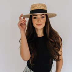 "Introducing the ideal straw boater hat designed for women! Crafted from premium quality straw, this wide-brimmed hat is the epitome of sophistication and elegance. It is expertly woven using traditional techniques from Mexico, resulting in a durable and breathable sun hat that is perfect for summer. The hat features a classic boater crown and a light natural hue that adds to its charming appeal. Moreover, the exclusive black Sandoval strap adds a touch of exclusivity to this beautiful piece. Elevate your summer style with this stunning boater hat and channel your inner ladylike grace. SIZE: MEDIUM Medium (M) = head circumference of 56 - 58.5cm HOW DO I KNOW MY SIZE Discover your size with a measurement tape. Position the tape above your ears and exactly around your head where you want to Boater Hat Women, Canotier Hat, Straw Hat Women, Elegant Hat, Straw Boater Hat, Straw Boater, Mexican Hat, Brimmed Hat, Boater Hat