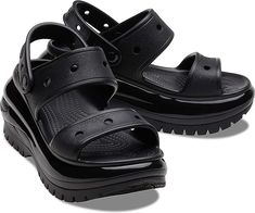 Crocs Unisex-Adult Mega Crush Sandal Mega Crush Sandal, Mega Crush Clog, New Crush, Crocs Clogs, Water Sandals, Flat Espadrilles