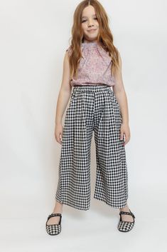 WIDE LEG GINGHAM PANTS Casual Gingham Wide Leg Bottoms, Casual Wide Leg Gingham Bottoms, Black Wide Leg Bottoms With Houndstooth Pattern, Spring Wide Leg Pants With Smocked Back, Spring Plaid Wide Leg Pants, Plaid Wide-leg Pants For Spring, Spring Plaid Wide-leg Pants, Gingham Cotton Wide Leg Bottoms, Gingham Wide Leg Cotton Bottoms