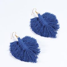 SPECIFICATIONS Bohemian Fringed Luxury Statement Tassel Earrings 2022 Boho Fashion Jewelry Women Long Drop Dangle Earrings Leaf Shape Earrings women fashion earrings: womens fashion earrings weight: About 15g style: Bohemian Style Earrings packing: 1 pair/opp bag length: About 10cm feature: Tassel Earrings earrings fashion: earring 2019 for woman fashion boho style earrings: women earrings drop boho earrings: tassel Style: Bohemia Shape\pattern: PLANT Origin: Mainland China Model Number: T2177MI Blue Bohemian Tassel Drop Earrings, Blue Bohemian Tassel Earrings For Summer, Bohemian Blue Tassel Earrings For Summer, Blue Tassel Dangle Earrings For Summer, Blue Summer Tassel Dangle Earrings, Blue Fringe Drop Earrings, Blue Dangle Tassel Earrings For Beach, Blue Bohemian Earrings With Fringe, Bohemian Blue Earrings With Fringe