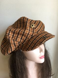 Brown Checkered Newsboy cap -baker boy -Apple hat- Slouchy beanie beret- Gatsby hat women- chemo headwear-Beige Caramel Brown cap XL man Casual Visor Beret For Fall, Casual Brown Brimmed Beret, Fall Beret With Curved Brim, One Size, Brown Cap For Fall, Casual Beret Cap For Fall, Fitted Fall Cap, Retro Curved Brim Hat For Fall, Vintage Brown Beret Flat Cap, Casual Fitted Cloche Hat For Fall