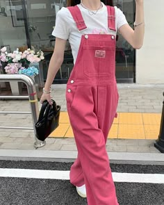 Pink Overalls Aesthetic, Girly Overall Outfits, Colored Overalls Outfit, Pink Dungarees Outfit, Denim And Pink Outfit, Jumpsuit Outfit Aesthetic, Jumpsuit Overalls Outfit, Colorblock Overalls, Pink Overalls Outfits