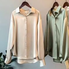 Satin Shirts For Women, Khaki Blouse, Blouse Korean Style, Pijamas Women, Satin Bluse, White Long Sleeve Shirt, Vintage Blouse, Satin Shirt, Satin Blouse