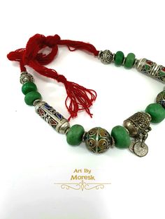 Moroccan Necklaces berber Necklacestouareg Necklaces - Etsy France Artisan Green Jewelry For Festival, Traditional Green Beaded Necklace For Festival, Handmade Green Beaded Necklaces For Festivals, Handmade Green Jewelry For Festivals, Traditional Green Adjustable Necklace, Handmade Green Bohemian Jewelry, Bohemian Green Beaded Pendant Necklace, Bohemian Green Pendant Beaded Necklace, Artisan Green Beaded Necklaces For Festivals