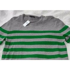 Gap Men's Size M Pullover Sweater Crew Neck Green Gray Striped 100% Cotton. Orig. $44.95 Length- 28" Chest- 40" Casual Gap Tops For Layering, Casual Layering Tops By Gap, Casual Gap Sweater For Fall, Gap Tops For Winter Layering, Gap Casual Sweatshirt For Spring, Casual Gap Sweatshirt For Spring, Gap Crew Neck Sweater For Spring, Gap Relaxed Fit Top For Winter, Gap Casual Tops For Fall