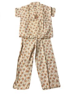 Vintage Ladies Tailored Pajama Set Women's 36 Miss Quadriga Short Top Long Pant | eBay 60s Pjs, 70s Pjs, Vintage Pjs, Night Clothes, Vintage Pajamas, Liv And Maddie, Pj Pants, Womens Pyjama Sets, Outfits And Accessories