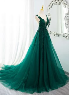 Green Masquerade Dress, Dark Green Wedding Dress, Emerald Wedding Dress, Green Fantasy Dress, Green Tulle Prom Dress, Emerald Green Wedding Dress, Tulle Party Dress, Green Tulle, Color Rush