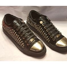 Men's Fashion High End Size 10 44 Spiked Shoes Angelino Sneakers $425 Angelino R.Spike Silver Low Sneakers. Angelino Patent Leather Low Sneaker. Decorated With Silver Tone Spikes, Spike Collar, Rubber Sole, Flat Laces And Steal Capped Toes Luxury Leather Sneakers With Studded Outsoles, Luxury Custom Leather Sneakers With Studded Outsoles, Studded Lace-up Leather Shoes, Leather Lace-up Shoes With Studded Rubber Outsoles, Designer Leather Sneakers With Spikes, Lace-up Leather Shoes With Studded Outsoles, Designer Sneakers With Leather Sole For Streetwear, Black Custom Sneakers With Spikes For Streetwear, Designer Custom Sneakers With Branded Insole