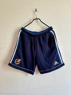 vintage real de federación espagñola de futbol shorts in newsaat Vintage Adidas Shorts, Vintage Soccer, Retro Sportswear, Soccer Uniforms, Adidas Vintage, Adidas Shorts, Womens Soccer, Training Shorts, Mens T Shirts